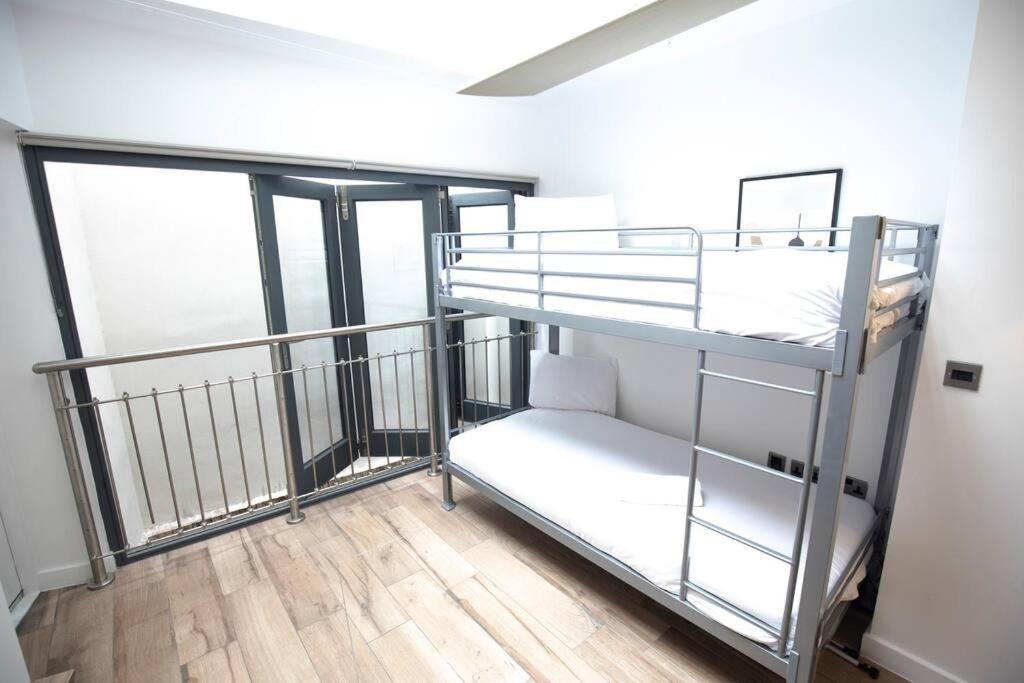 City Superhost: Luxury Deansgate Townhouse 曼彻斯特 外观 照片